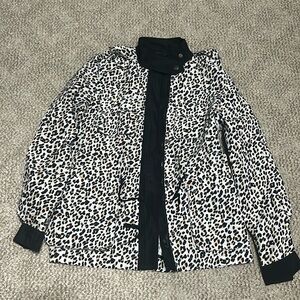 Vigoss leopard utility jacket.